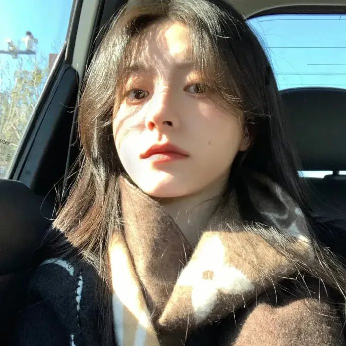 来到现代，皇帝开始复仇